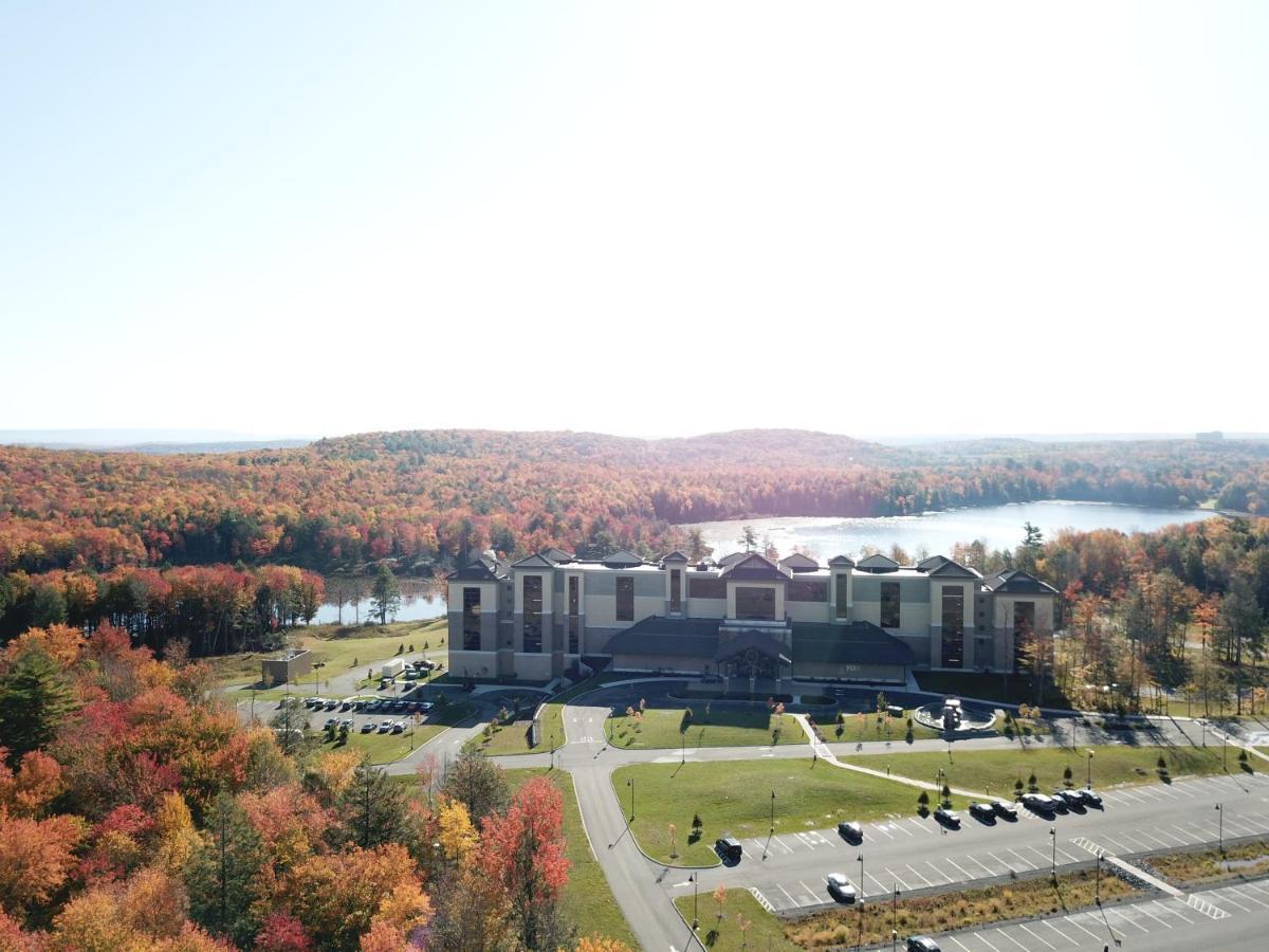 Yo1 Longevity & Health Resorts, Catskills Monticello Extérieur photo
