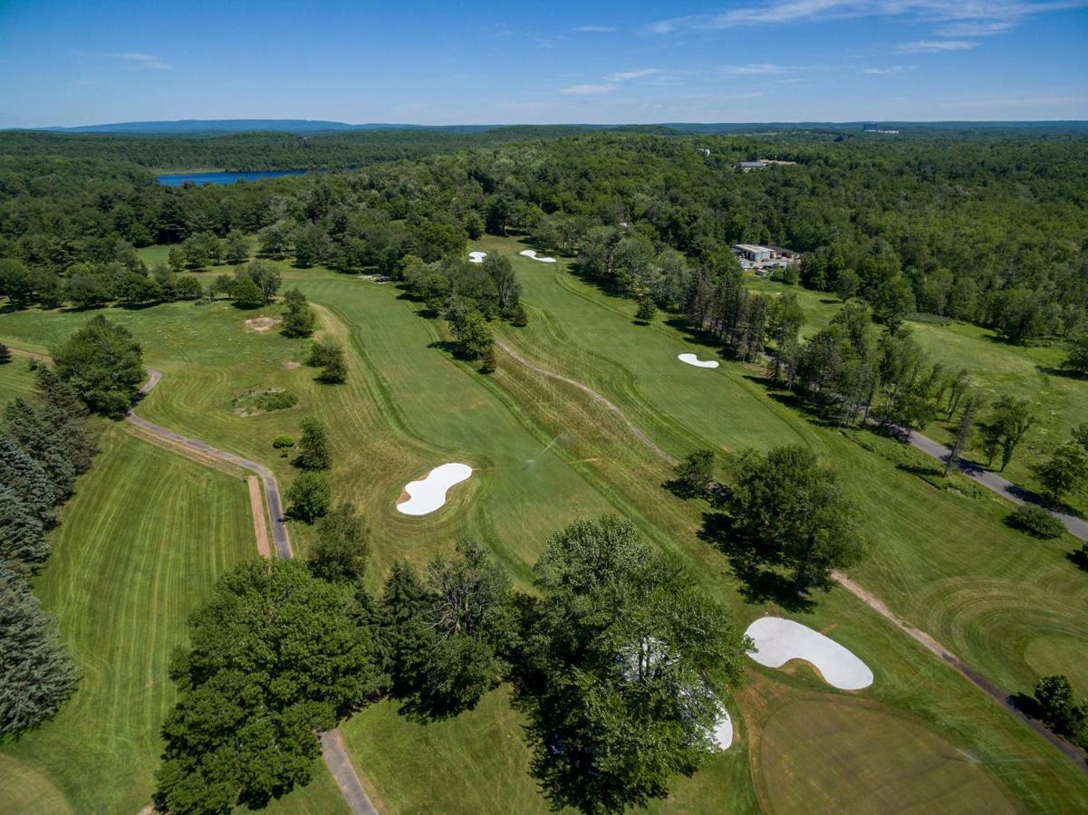 Yo1 Longevity & Health Resorts, Catskills Monticello Extérieur photo